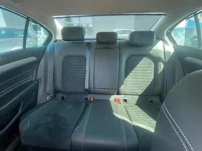 VW PASSAT 1.4 TSI 218 HYBRIDE RECHARGEABLE GTE DSG6 (2020) - Foto 14