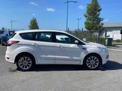 Ford Kuga 1.5 TDCI 120 VIGNALE POWERSHIFT (2017) - Photo 4