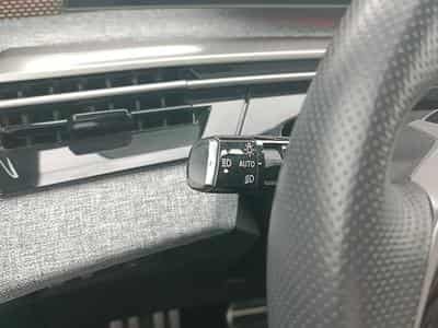 Peugeot 3008 1.2 HYBRID 145 GT E-DCS6 (2025) - Foto 14
