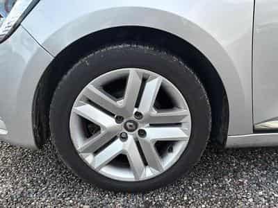 Renault Clio 1.0 TCE 90 ZEN (2021) - Photo 9