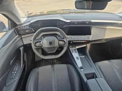 Peugeot 308 1.5 BLUEHDI 130 ALLURE EAT8 (2025) - Foto 14