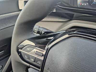 Peugeot 308 1.5 BLUEHDI 130 ALLURE EAT8 (2025) - Foto 15