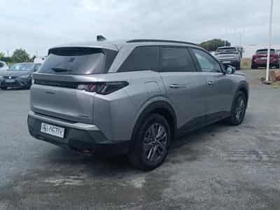 Peugeot 5008 HYBRID 145 ALLURE E-DCS6 (2025) - Foto 5