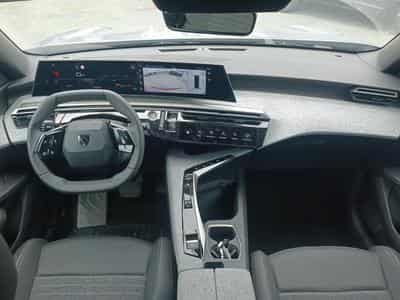 Peugeot 5008 HYBRID 145 ALLURE E-DCS6 (2025) - Foto 9