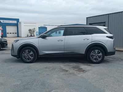 Peugeot 5008 HYBRID 145 ALLURE E-DCS6 (2025) - Foto 8