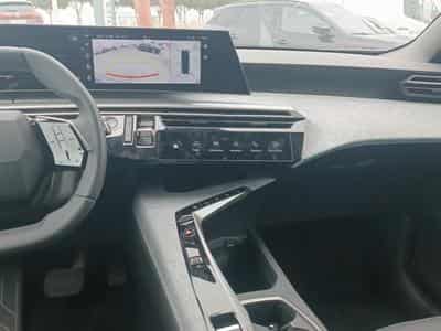 Peugeot 5008 HYBRID 145 ALLURE E-DCS6 (2025) - Foto 11
