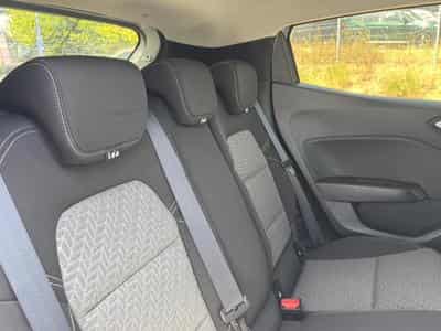 Renault Clio 1.6 E-TECH 145 FULL HYBRID EVOLUTION (2023) - Photo 13
