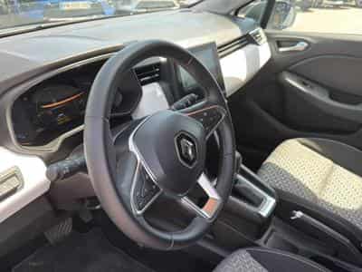 Renault Clio 1.6 E-TECH 145 FULL HYBRID EVOLUTION (2023) - Photo 12