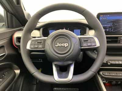 Jeep Avenger 1.2 Turbo T3 110 ch e-Hybrid BVR6 Summit (2026) - Foto 14