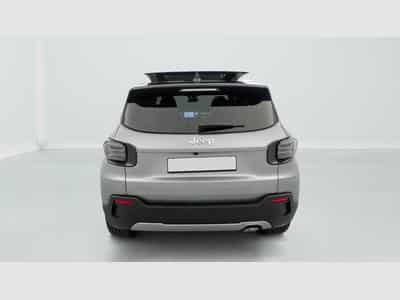 Jeep Avenger 1.2 Turbo T3 110 ch e-Hybrid BVR6 Summit (2026) - Foto 6