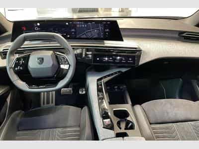 Peugeot 3008 Hybrid 145 e-DCS6 GT (2025) - Foto 14