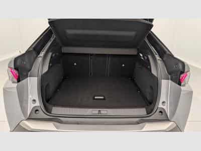 Peugeot 3008 Hybrid 145 e-DCS6 GT (2025) - Foto 11