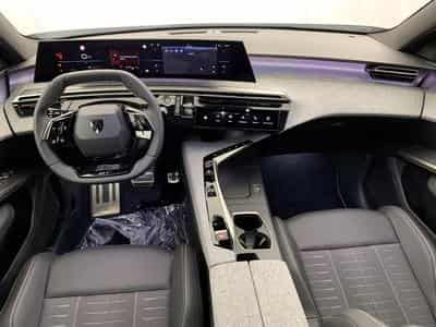 Peugeot 3008 Hybrid 145 e-DCS6 GT (2025) - Foto 13