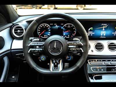 Mercedes E 63 AMG S T-MODELL (612 CH) - CARBON PACKAGE - OBSIDIAN BLACK METALL (2023) - Foto 13