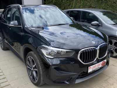 BMW X1 18d 150 auto (2021) - Photo 2