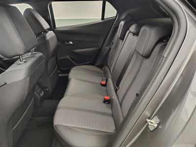 Peugeot 2008 1.2 PureTech 130cv EAT8 Allure NAVI / FULL LED / CAMERA (2023) - Foto 13