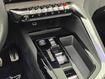 Peugeot 5008 1.2 GT Line 7Pl  Navi / Led / Toit Pano (2023) - Photo 11
