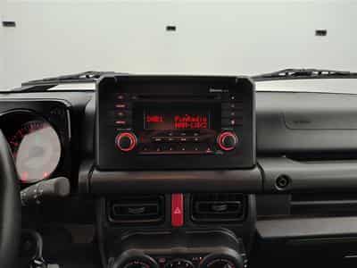 Suzuki Jimny 1.5i 4x4 GL CLIM / BLUETOOTH (2022) - Photo 11