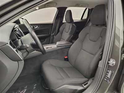 Volvo V60 2.0 D3 Geartronic Business Edition NAVI / FULL LED / CAMERA (2020) - Photo 7