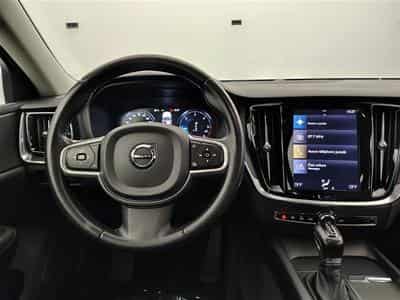 Volvo V60 2.0 D3 Geartronic Business Edition NAVI / FULL LED / CAMERA (2020) - Photo 9