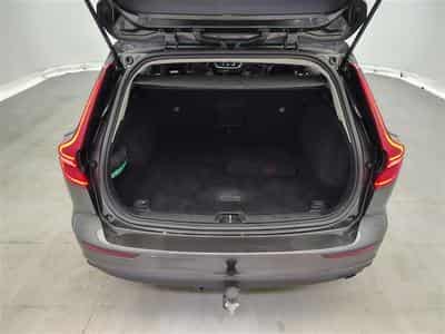 Volvo V60 2.0 D3 Geartronic Business Edition NAVI / FULL LED / CAMERA (2020) - Photo 14