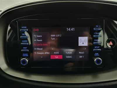 Toyota Aygo 1.0i VVT-i X play (2023) - Photo 11