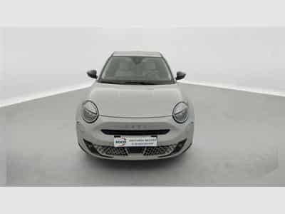 Fiat 600 1.2 Hybrid 110Cv eDCT6 La Prima (2025) - Foto 4