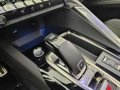 Peugeot 5008 1.2 PureTech 130Cv EAT8 GT NAVI / TO PANO (2021) - Photo 12