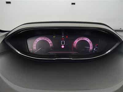 Peugeot 5008 1.2 PureTech 130Cv EAT8 GT NAVI / TO PANO (2021) - Photo 10