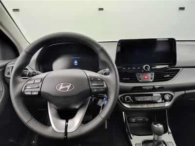 Hyundai i30 Combi 1.0 T-GDi DCT Twist NAVI / FULL LED / CAMERA (2026) - Foto 9