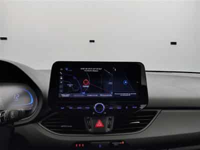 Hyundai i30 Combi 1.0 T-GDi DCT Twist NAVI / FULL LED / CAMERA (2026) - Foto 11
