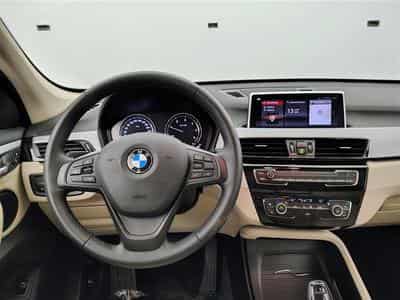 BMW X1 1.5 dA sDrive16 Cuir / Navi / PDC av+ar (2020) - Photo 9
