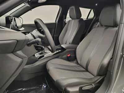 Peugeot 2008 1.2 PureTech 130cv Allure Pack NAVI / FULL LED / CAMERA (2023) - Photo 7