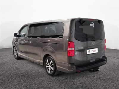 Toyota Proace Auto VIP 6 Pl LONG Cuir / Navi CarPlay / PDC / Caméra /... (2024) - Photo 2