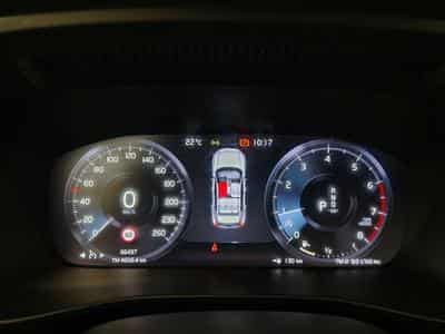 Volvo XC40 1.5 T2 129cv Geartronic Momentum NAVI / FULL LED / CAMERA (2020) - Foto 10