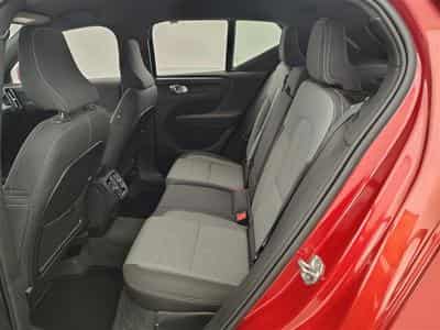 Volvo XC40 1.5 T2 129cv Geartronic Momentum NAVI / FULL LED / CAMERA (2020) - Foto 13