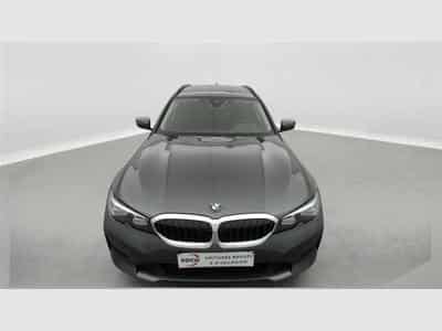 BMW 318 318iA  Touring  Navi Cockpit / Led / PDC av+ar (2022) - Foto 4