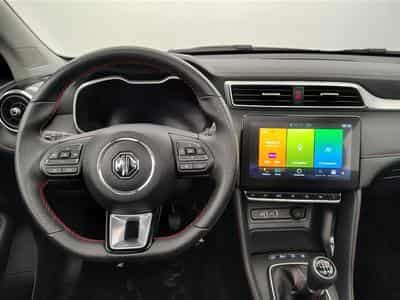 MG ZS 1.0 T-GDi Luxury (2023) - Photo 9