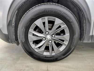 Peugeot 2008 1.2 PureTech 130cv Active Pack NAVI / CAMERA / JA 16" (2022) - Foto 6