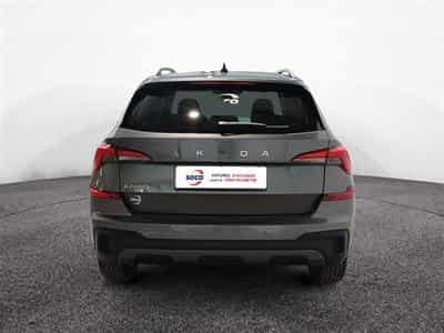 Skoda Kamiq 1.0 TSI 115cv DSG Selection CARPLAY / FULL LED / CAMERA (2026) - Foto 5