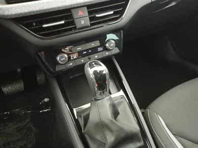 Skoda Kamiq 1.0 TSI 115cv DSG Selection CARPLAY / FULL LED / CAMERA (2026) - Foto 13