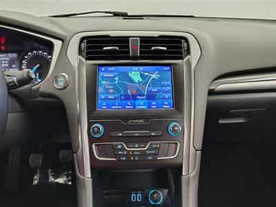 Ford Mondeo 2.0 Ecoblue Business Class NAVI / CLIM / PDC AV-AR (2022) - Photo 11