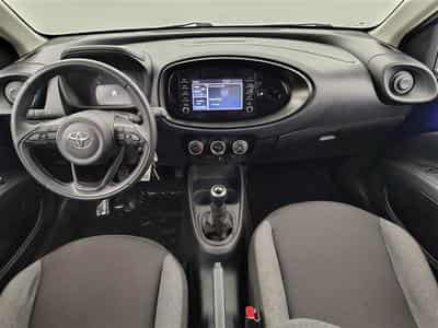 Toyota Aygo 1.0i VVT-i x II CARPLAY / CAMERA (2023) - Photo 8