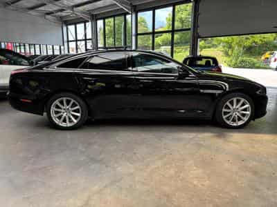 Jaguar XJ V6 3.0 Diesel 300HP (2019) - Photo 2