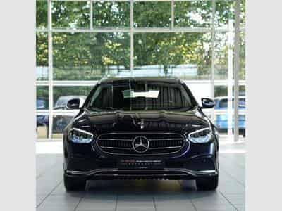 Mercedes E 220 d T Avantgarde *1.Hand *MwSt.*AHK*Business (2023) - Foto 3
