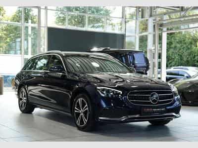 Mercedes E 220 d T Avantgarde *1.Hand *MwSt.*AHK*Business (2023) - Foto 5