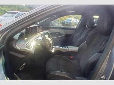 Peugeot 3008 Hybrid 145 e-DCS6 GT (2025) - Foto 9