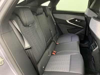 Peugeot 3008 Hybrid 145 e-DCS6 GT (2025) - Foto 10