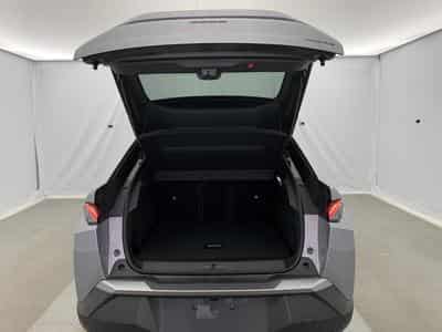 Peugeot 3008 Hybrid 145 e-DCS6 GT (2025) - Foto 11