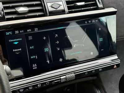 DS Automobiles DS7 DS7 E-TENSE 4x4 300 PERFORMANCE LINE + (2024) - Foto 10